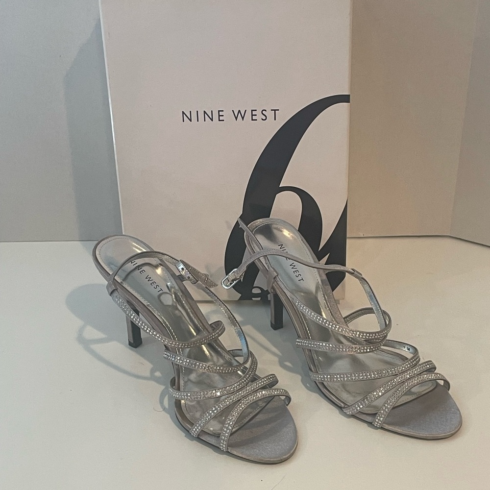 Nine West Silver Strappy Heels - Picture 1 of 6